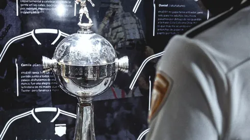 Colo Colo oficializó su nuevo fichaje.