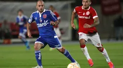 Gustavo Lorenzetti sueña con el retorno de Charles Aránguiz a Universidad de Chile.