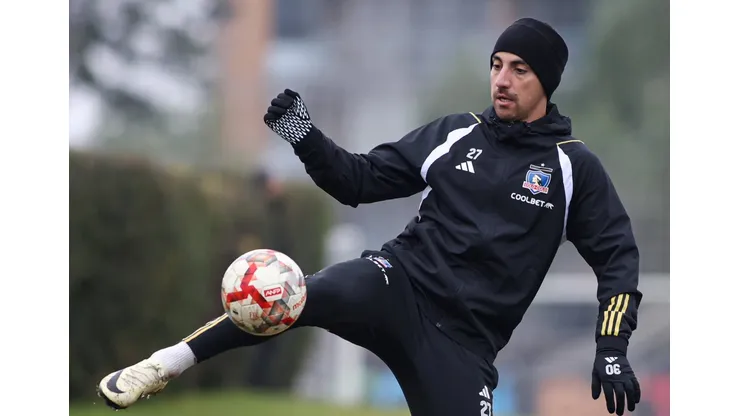 Javier Correa estaría pronto a debutar por Colo Colo. (Foto: @ColoColo)