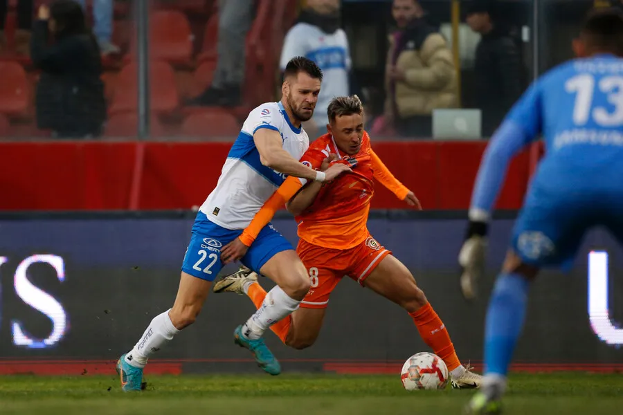 Arancibia se sumó a los trabajos de la UC. | Foto: Photosport