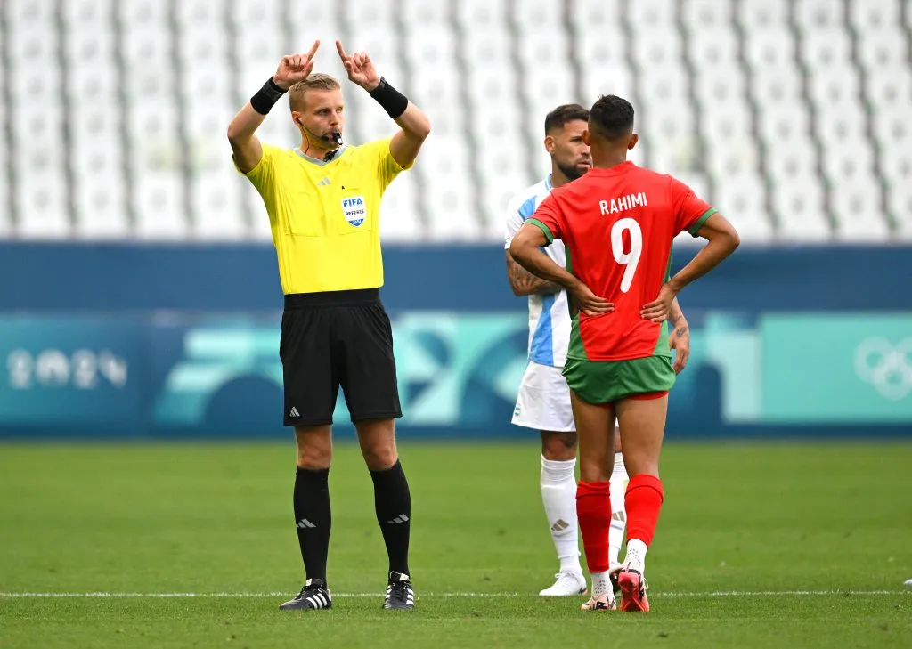 Momento en que fue anulado el segundo gol de rgentina ante Marruecos. (Foto: Tullio M. Puglia/Getty Images)