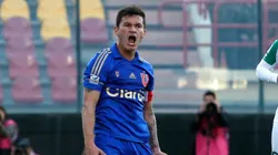 Plantel azul cuenta las horas por tener a Charles Aránguiz