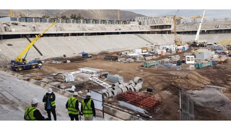 Siguen los trabajos en San Carlos de Apoquindo por la remodelación del nuevo estadio.