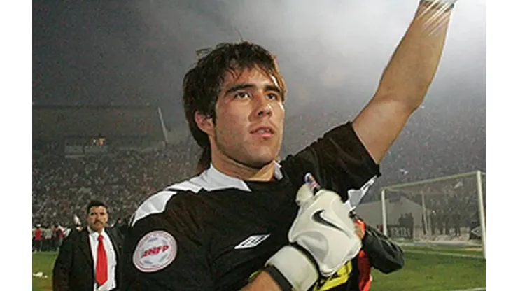 Claudio Bravo reafirmó su amor por el "Cacique"
