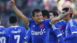Universidad de Chile lucha por conseguir el retorno de Charles Aránguiz.