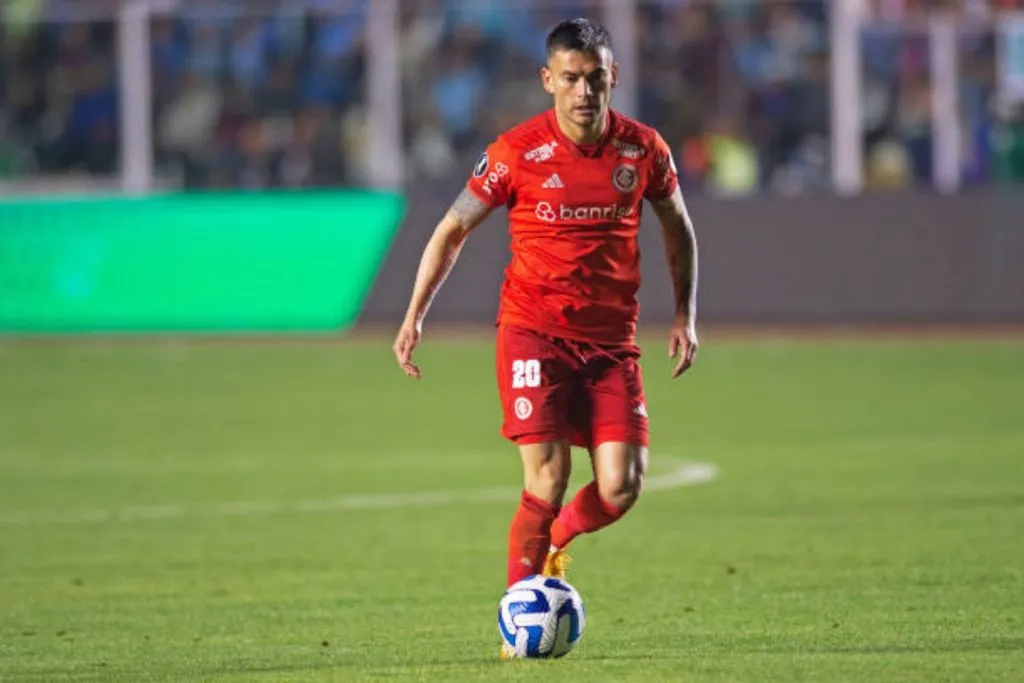 Aránguiz sigue siendo jugador de Inter de Porto Alegre (Getty Images)