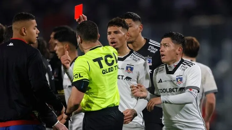 El lapidario informe arbitral que atemoriza a Colo Colo por Cortés y Soto