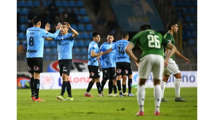 Deportes Iquique venció en los descuentos a Audax Italiano. (Foto: Álex Díaz/Photosport)