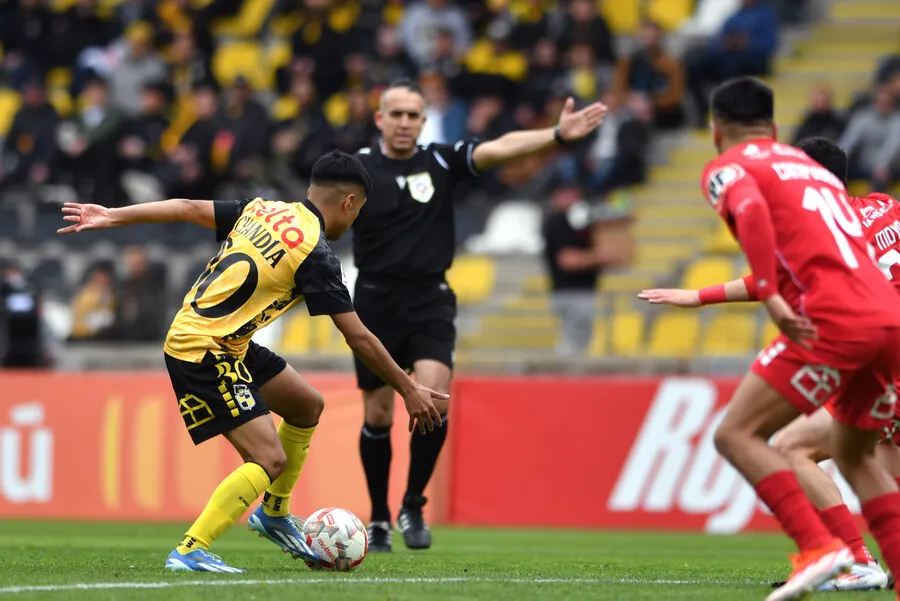 Coquimbo y Ñublense protagonizaron entretenido partido en el puerto pirata. | Foto: Photosport