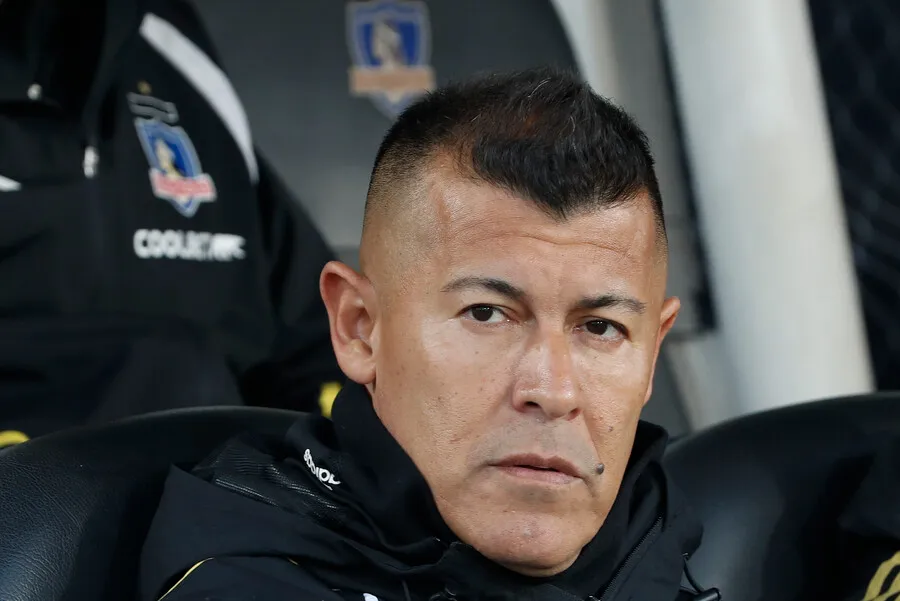 Almirón sufre en el Mercado de Pases albo. | Foto: Photosport