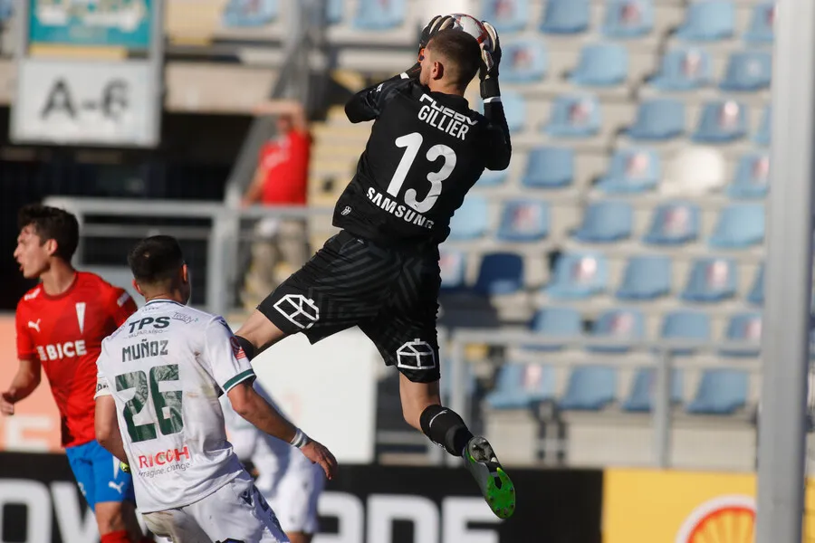 Gillier ha sido el gran salvador en la UC con el minutaje sub 21 | Foto: Photosport