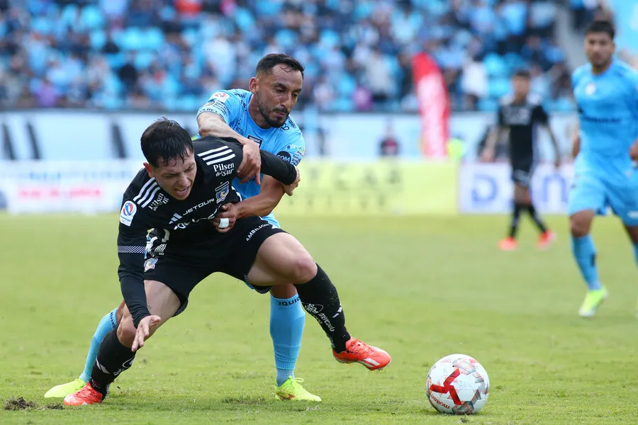 Llegó oferta formal por Zavala. | Foto: Photosport