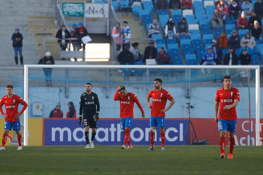 En la UC quieren partir con el pie derecho | Foto: Photosport