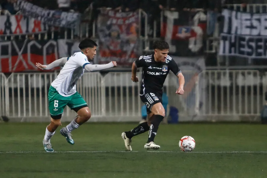 A Gil no le gustó para nada cómo jugó Deportes Puerto Montt. | Foto: Photosport