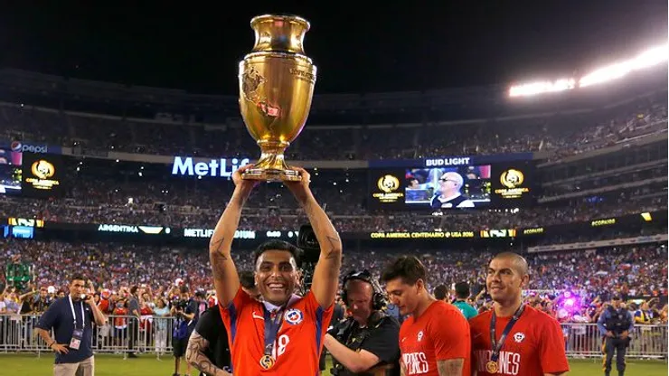 Jara celebrando el día en que Lionel Messi se retiró de la albiceleste.
