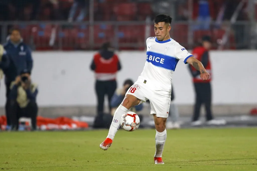 Aravena comienza a dejar atrás su exitoso paso por la UC | FOTO: Jonnathan Oyarzun/Photosport