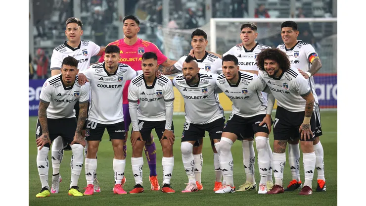 Colo Colo va con varias de sus figuras a Puerto Montt. (Foto: Dragomir Yankovic/Photosport)