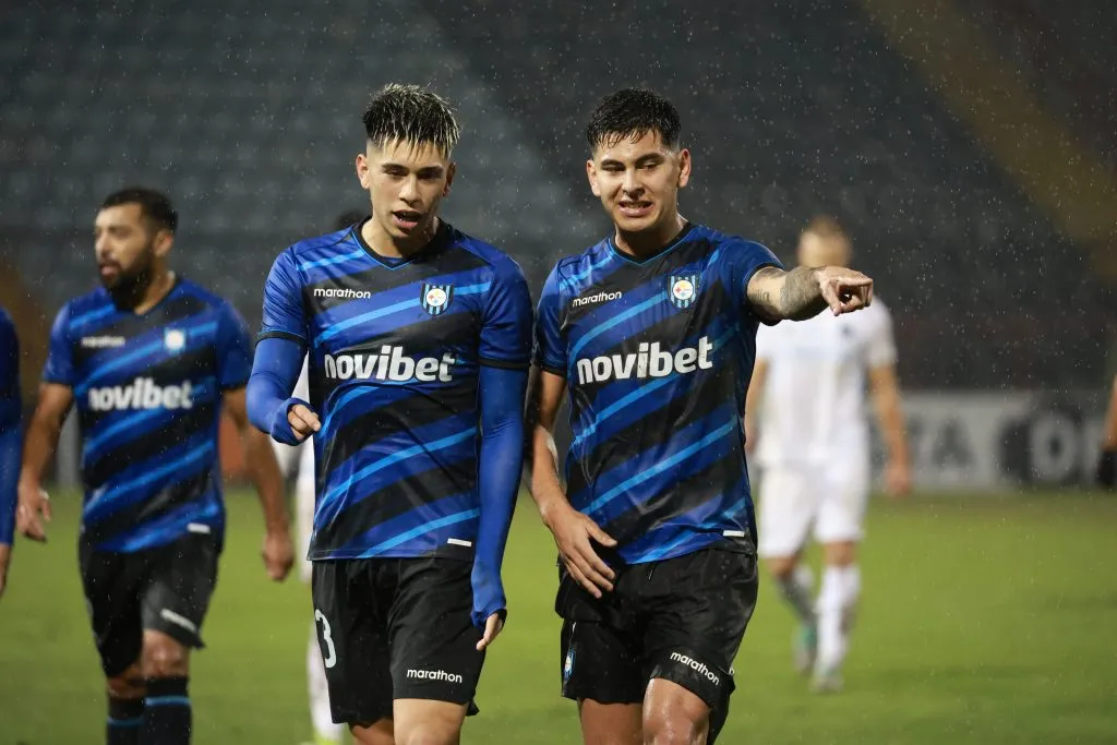 Huachipato jugará ante Racing de Montevideo con la misión de instalarse en los octavos de final de la Copa Sudamericana (Foto: Photosport)