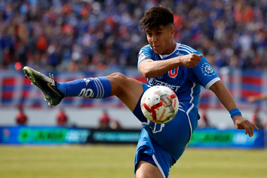 Raúl Toro mostró su pena por la situación de Marcelo Morales en la U. | Foto: Photosport