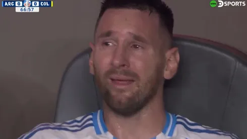 Lionel Messi se mostró desconsolado tras salir del campo de juego por lesión. (Foto: DSportS)