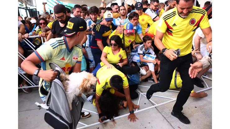 Serios incidentes ocurrieron previo a la final de Copa América. (Foto: Maddie Meyer/Getty Images)