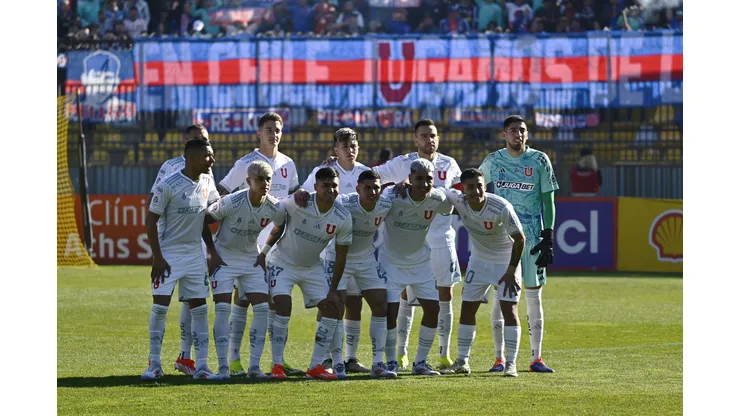 Universidad de Chile se mide ante Everton en el Estadio Nacional. (Foto: Photosport)