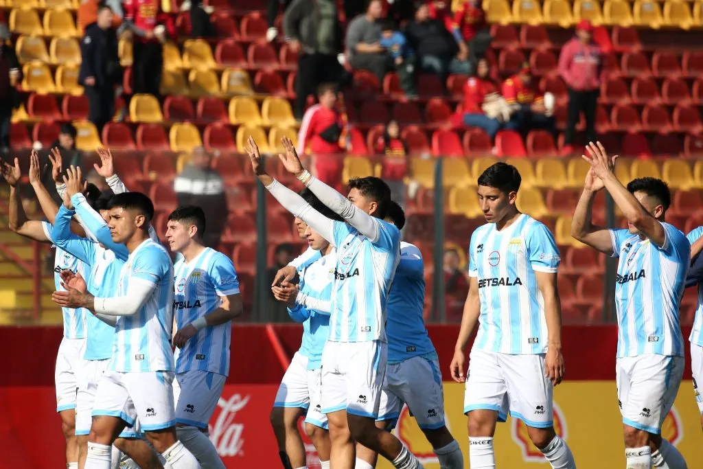 Magallanes espera por rival en la final regional. ¿Será Colo Colo?