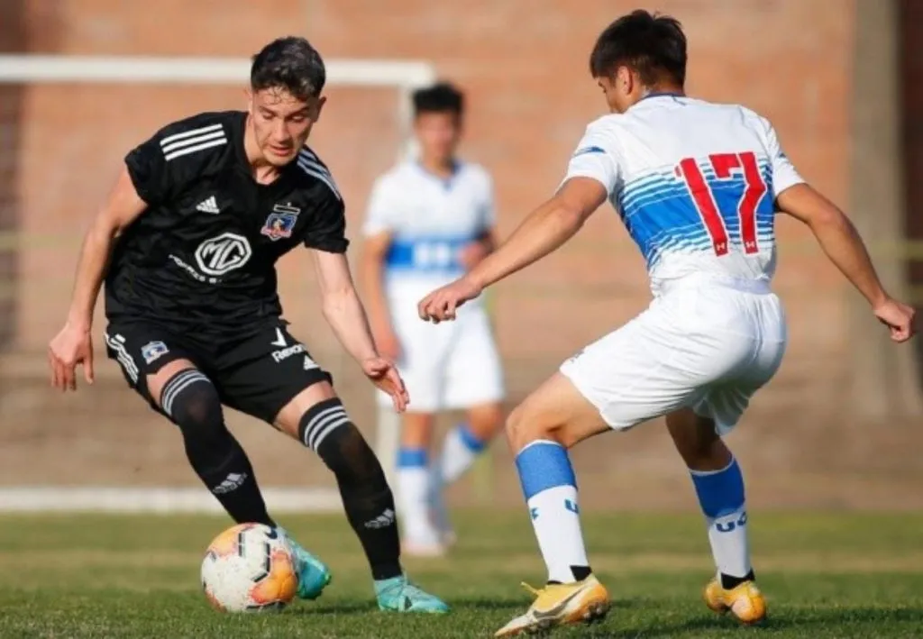 Rodrigo Cisterna durante su etapa formativa en Colo Colo.