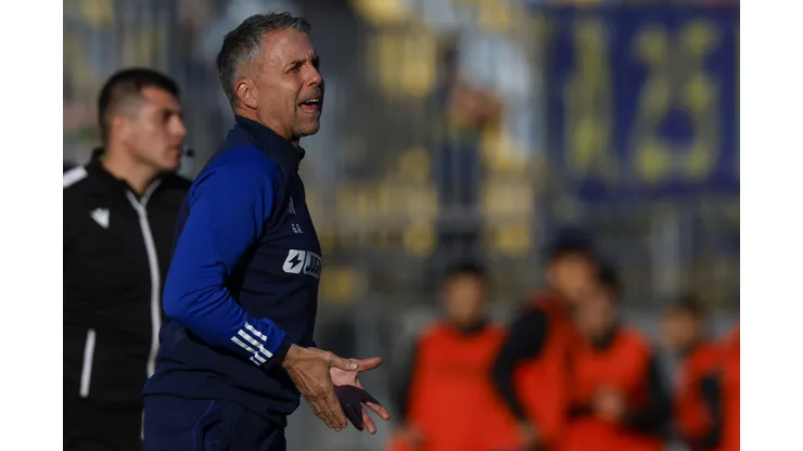 Pato Yáñez le propuso la renuncia a Gustavo Álvarez.