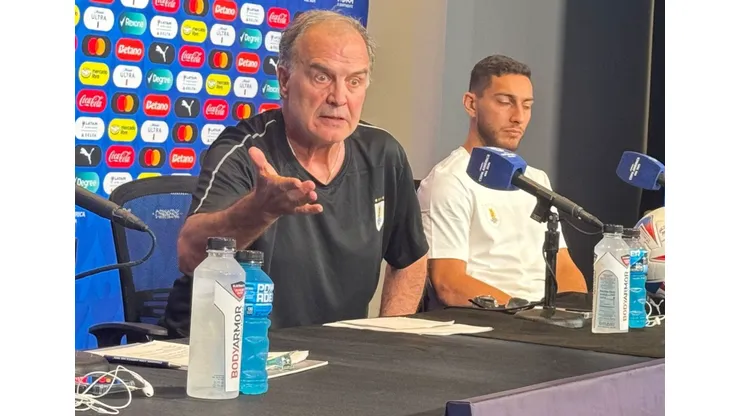 Periodista uruguayo que se agarró con Marcelo Bielsa da su versión de los hechos.