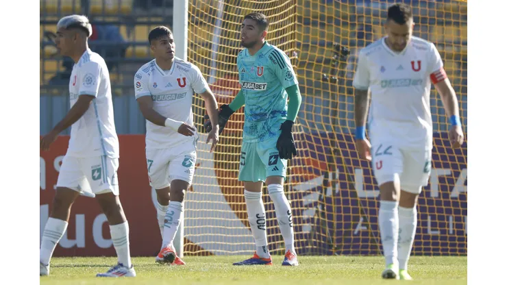 Ex Ballet Azul pide refuerzos para Universidad de Chile.
