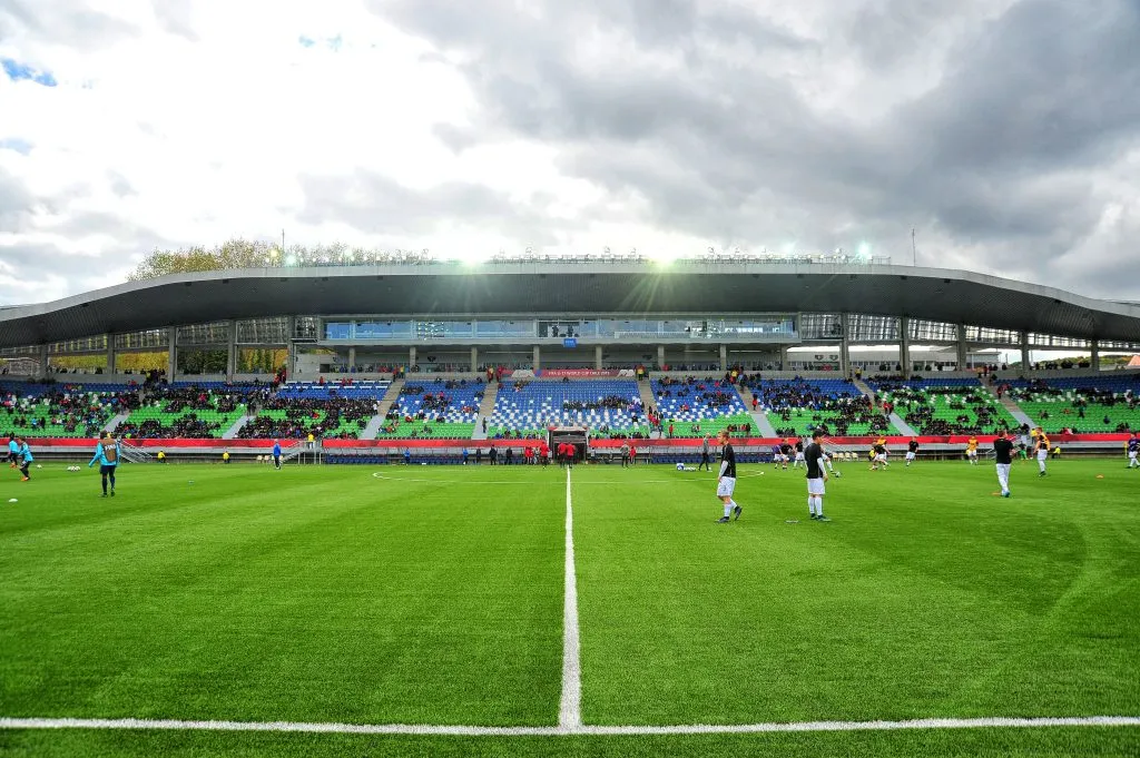 El Estadio Chinquihue será el escenario del amistoso entre Deportes Puerto Montt y Colo Colo. (Foto: Sergio Piña/Photosport)