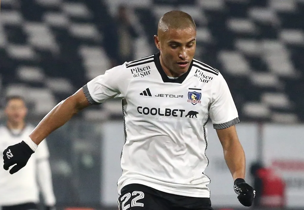 Leandro Benegas lleva una temporada y media en Colo Colo. (Foto: Photosport)