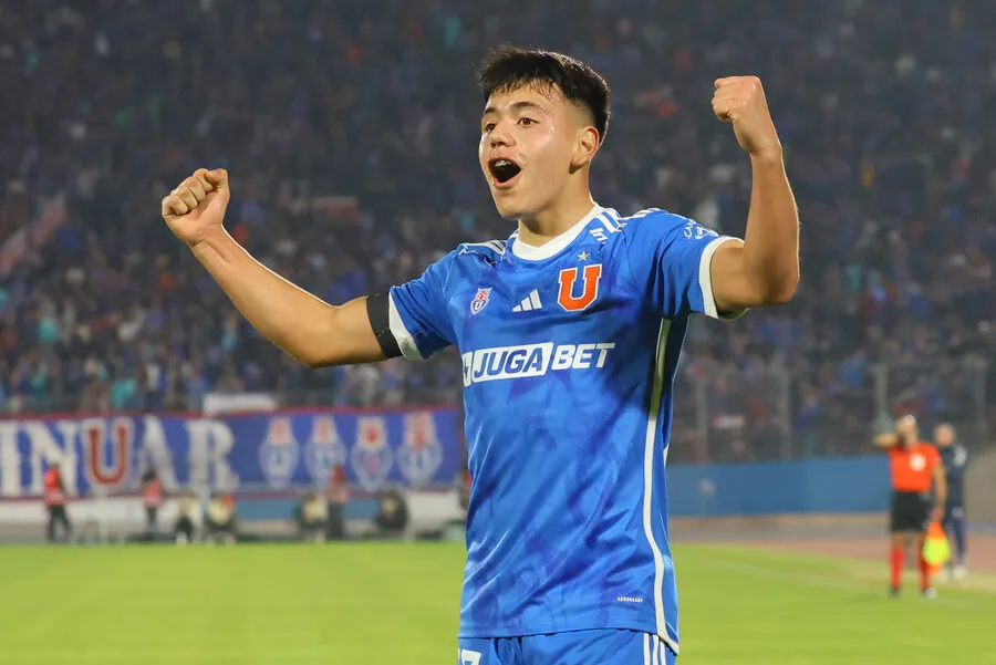 Vásquez quiere seguir rompiéndola en la U (Photosport)