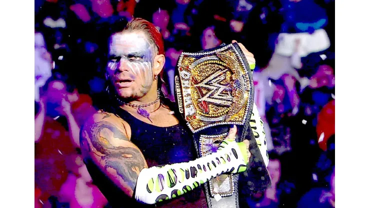 Jeff Hardy se calzó la camiseta de Colo Colo.