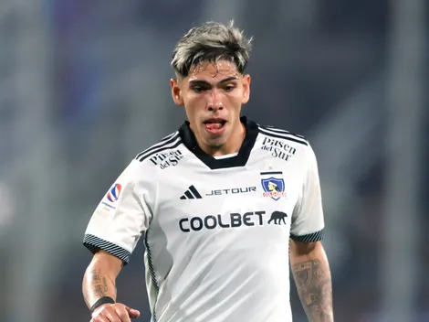 Ex entrenador de Colo Colo se empieza a despedir de Carlos Palacios