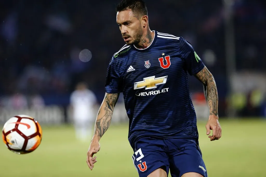 Mauricio Pinilla cree que le falta jerarquía al plantel de la U. (Foto: Photosport)