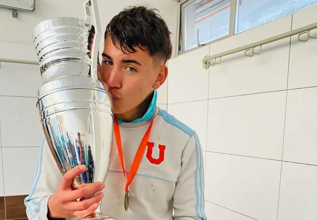 Andrés Torres se coronó campeón con Universidad de Chile.