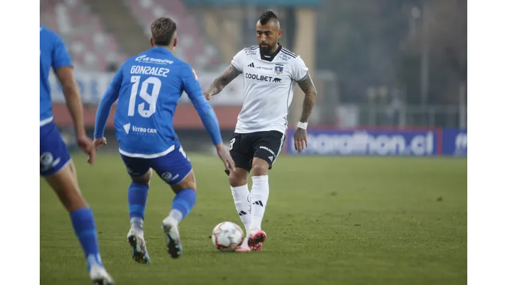 Colo Colo no pudo ante Deportes Santa Cruz en la Séptima Región. (Foto: Photosport)