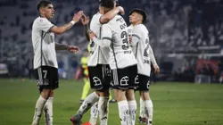 Colo Colo juega ante Deportes Santa Cruz en Curicó. (Foto: Photosport)