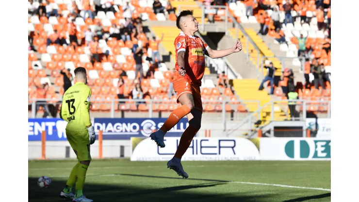 Cobreloa renueva su formación para visitar a Deportes Iquique.