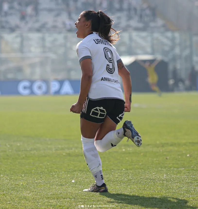 María José Urrutia celebrando su gol ante la U en el Monumental | FOTO: Colo Colo