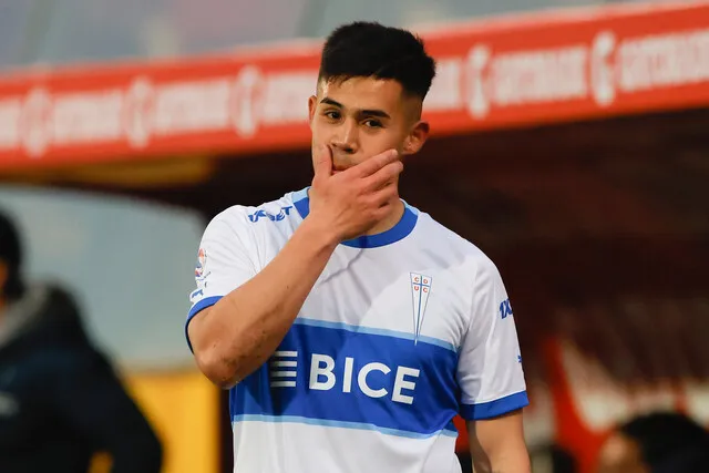 Yáñez apunta contra Aravena | Foto: Photosport