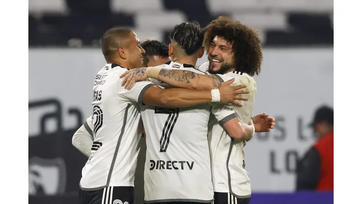 Colo Colo visitará a Deportes Santa Cruz en el estadio la Granja.