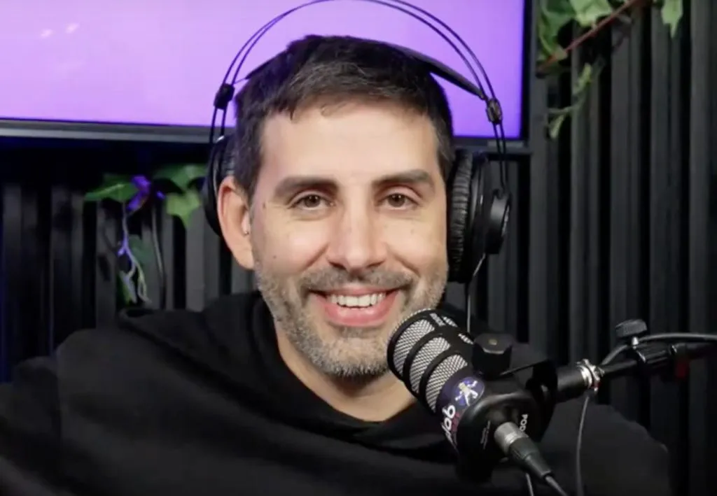 Maks Cárdenas asegura que la Copa América 2024 está arreglada para Argentina.