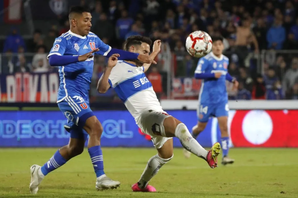 Universidad Católica vs Universidad de Chile en el Estadio Nacional. (Foto: Photosport)