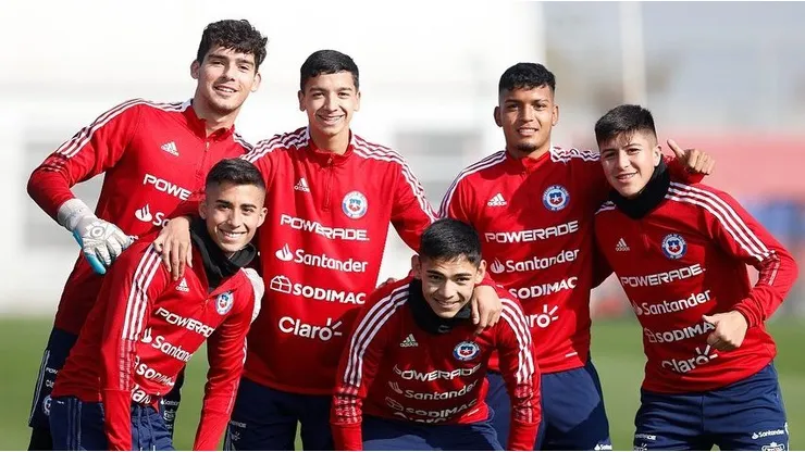 El seleccionado que cambia club en Inglaterra y es refuerzo de la League One.