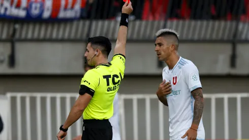 Leandro Fernández recibió duro castigo en Universidad de Chile.