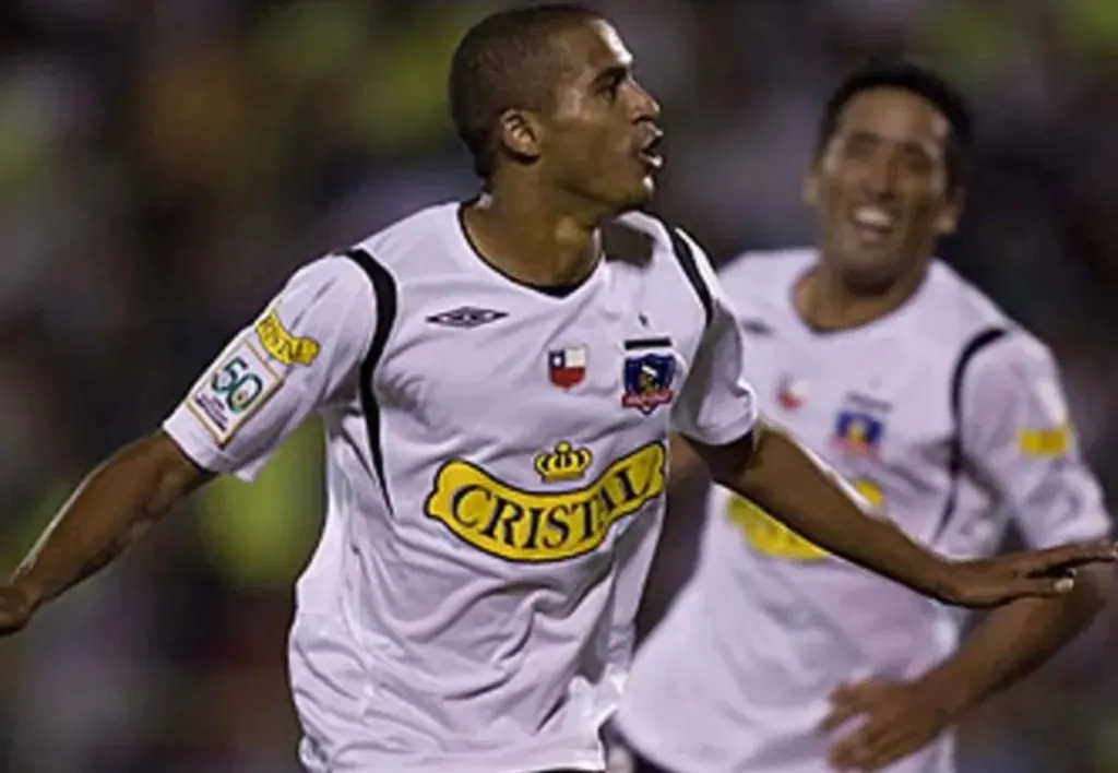 Macnelly Torres y Lucas Barrios lideran la lista de los fichajes más caros en la historia de Colo Colo.