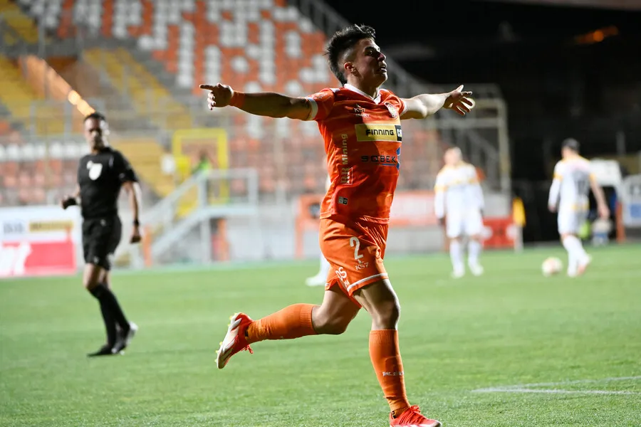 Espejo viene de anotar el gol del triunfo ante Coquimbo Unido (Photosport)